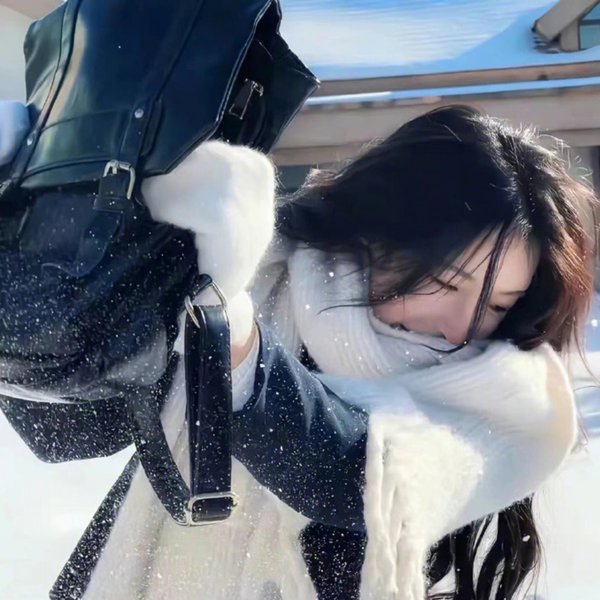 瓦莱莉和她的奇迹一周